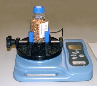 Plastic caps with a liner can be quickly tested for application torque with a manual digital tester